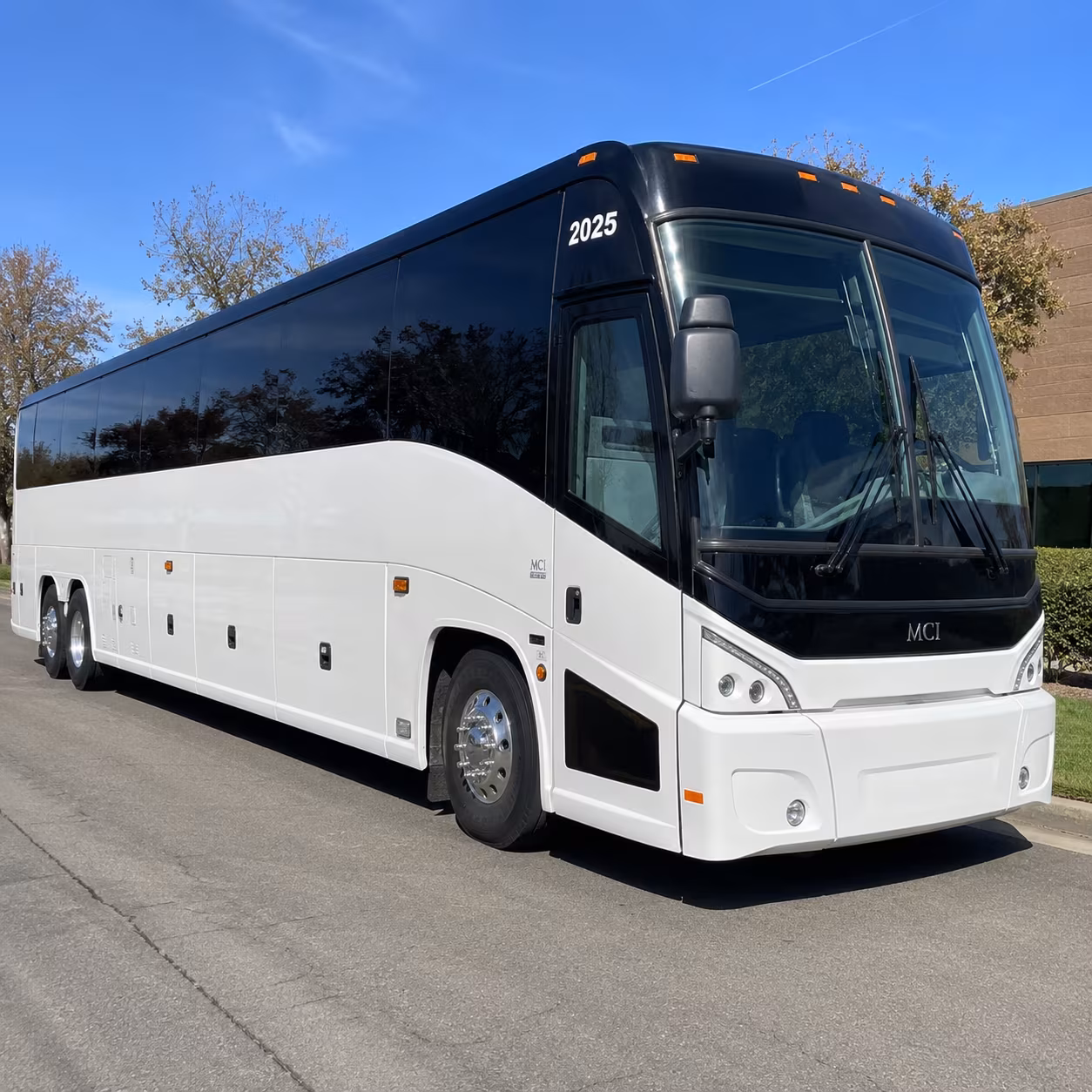 convention conference shuttle buses from downey to lacc long beach and anaheim